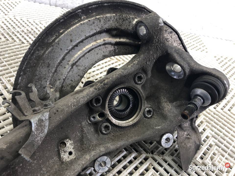 ZWROTNICA LEWY PRZÓD BMW G30 30 320 6861797 osobowe sprzedam