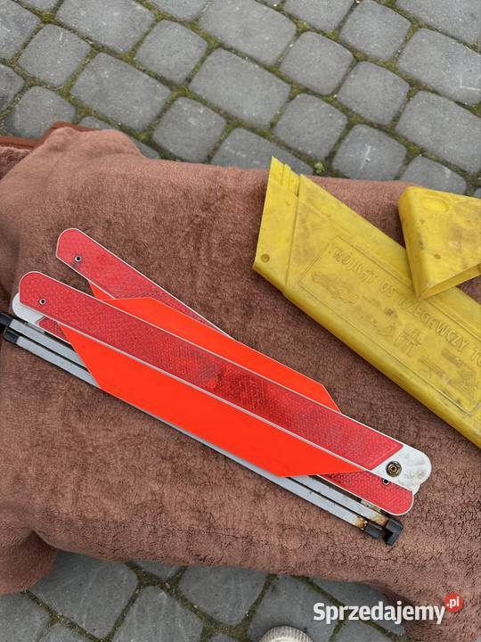 Trojkat ostrzegawczy polonez