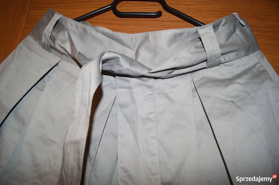 Krótka spódniczka jasnosiwa 36 Gdynia