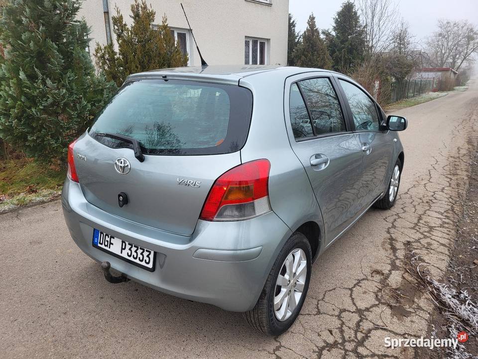 Yaris II Lift Klima 2009r d4d 128tkm 90KM mazowieckie Gostynin