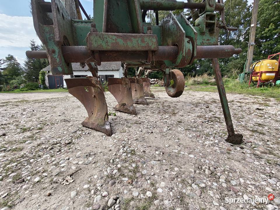 Pług 4 skibowy