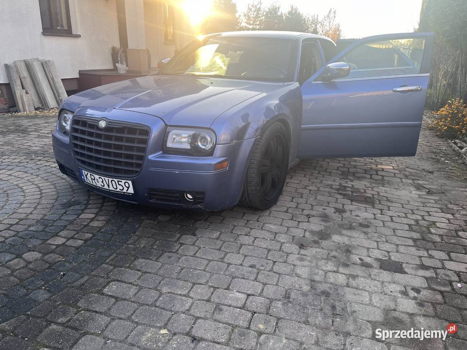 Chrysler 300 v6 27 benzyna gaz małopolskie Rajsko sprzedam