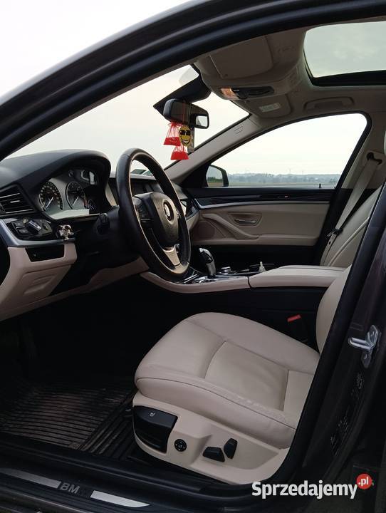 Sprzedam BMW f11 Kłośnik