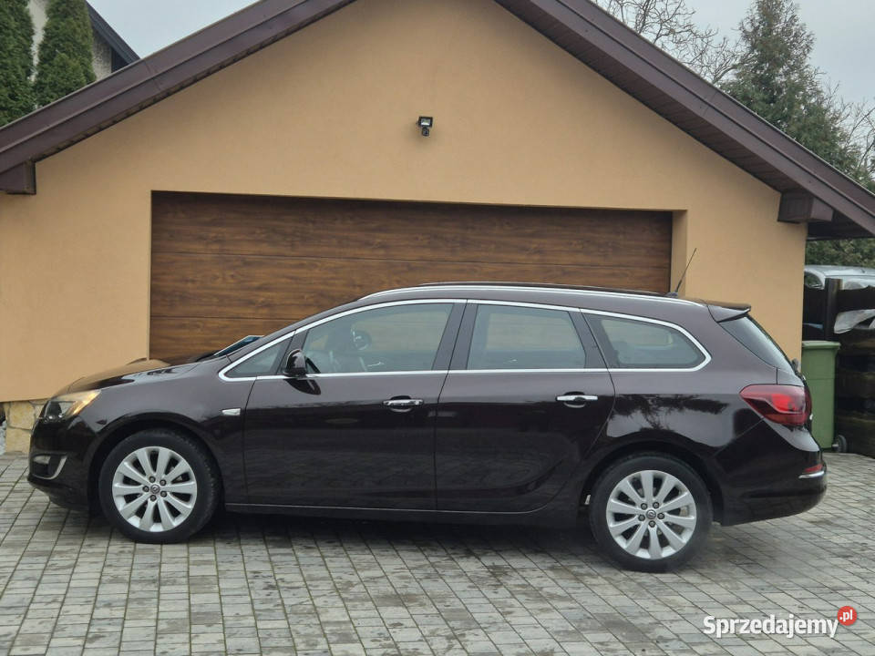 Opel Astra 16B 115 2013r Full Serwis Piękny wielofunkcyjna kierownica Radom