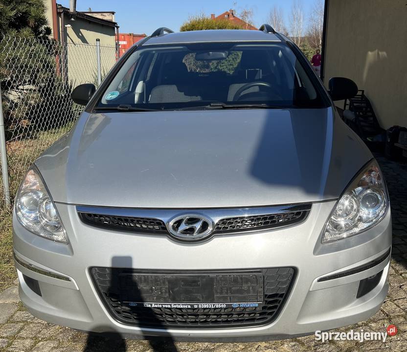 Hyundai i30 Cw 16 crdi 90 Super stan Wrocław sprzedam