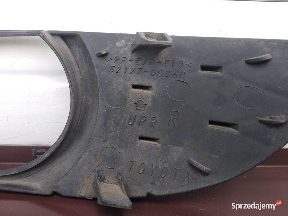 Toyota Yaris I 1 kratka zderzaka przedniego Motoryzacja Sieradz