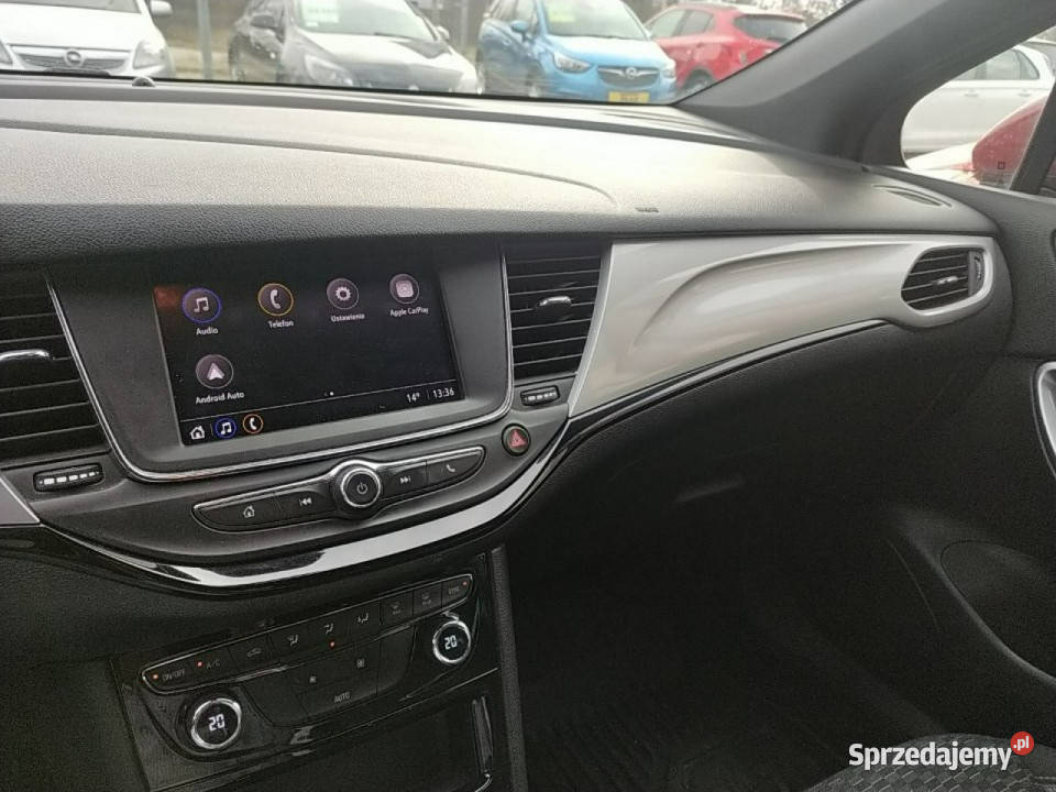 Opel Astra K 12T 130 światła LED klima 2 elektryczne lusterka łódzkie Łódź