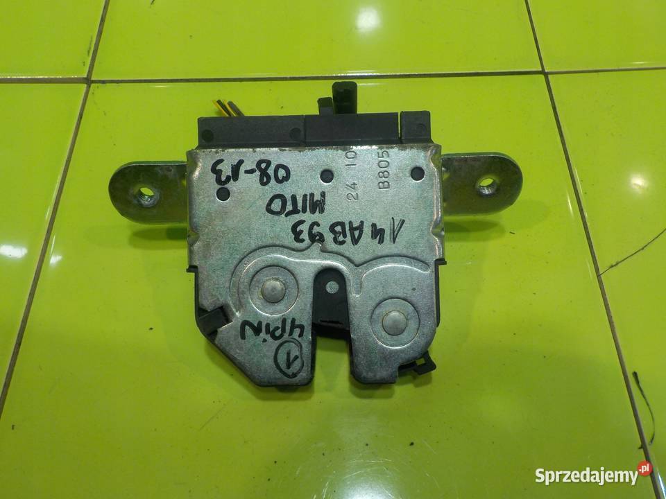 ALFA ROMEO MITO 13 JTDM 10r 3D zamek klapy tyl