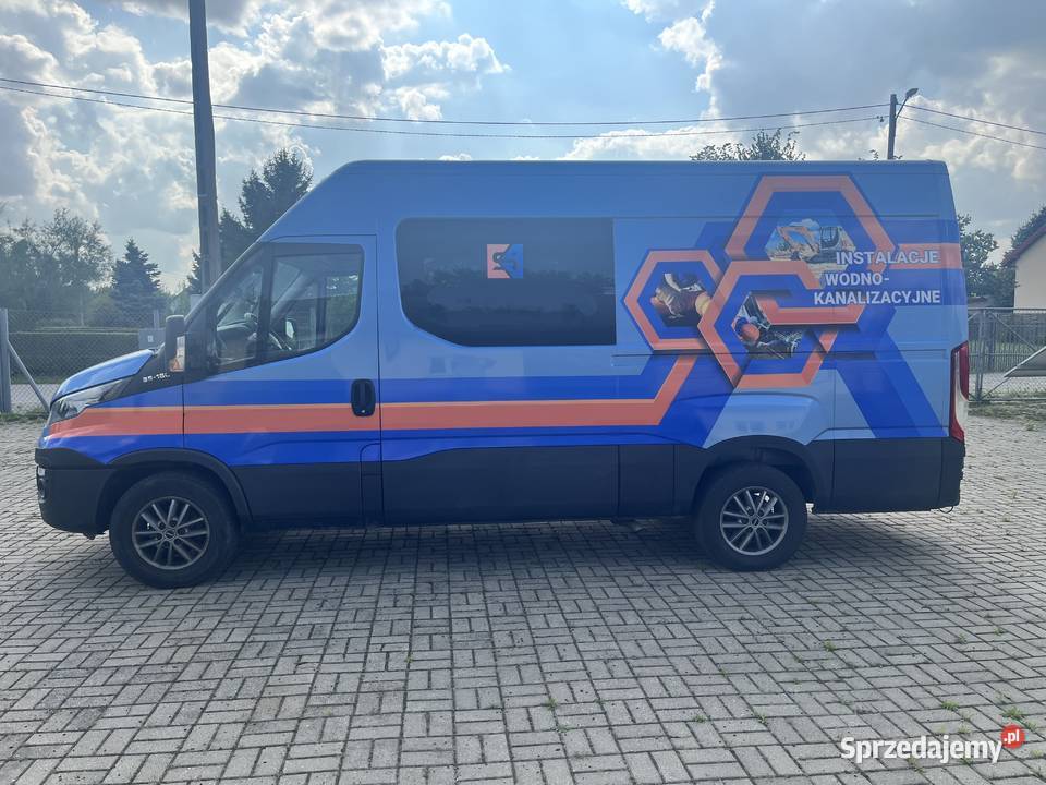 Iveco Daily Samochód osobowy Iveco Daily 30 Sochaczew