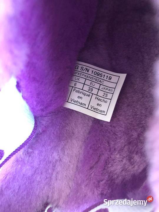 UGG Fluff Yeah Slide