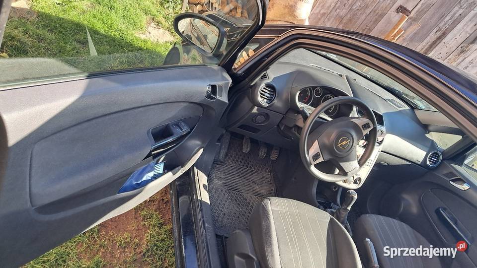 Sprzedam opla corsa D zmieniarka CD Żywiec