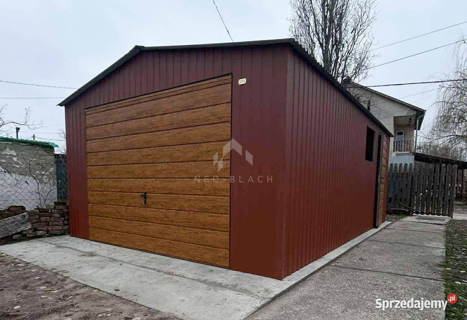 Garaż blaszany 45x6m brama uchylna drzwi okno