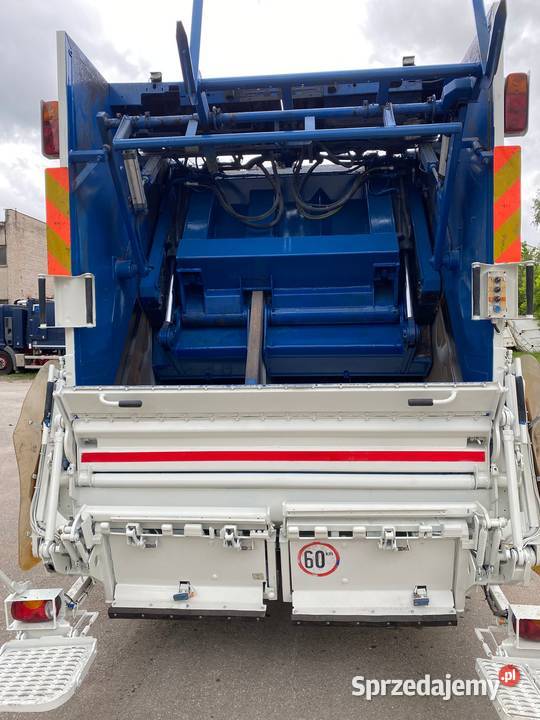 Scania P360 sześć cylindrów śmieciarka 2 komory półautomatyczna Nowiny