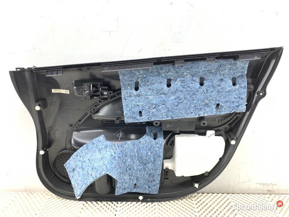 BOCZEK DRZWI LEWY PRZÓD MITSUBISHI MIRAGE SPACE