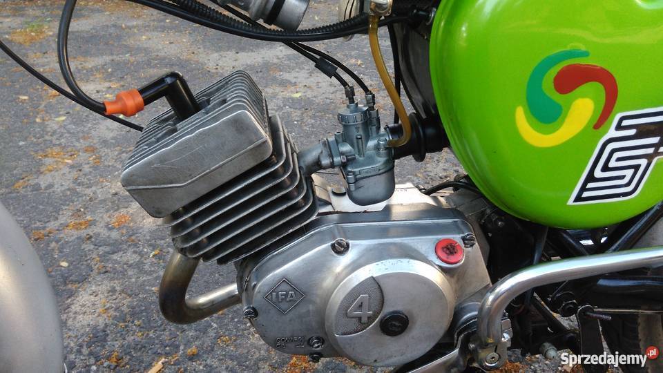 Simsona s50 z 1982 roku 50cm3 Żagań