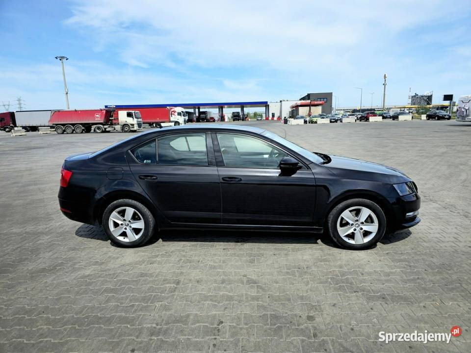 SKODA OCTAVIA 2019r 15 TSi LIFTBACK sprzedam
