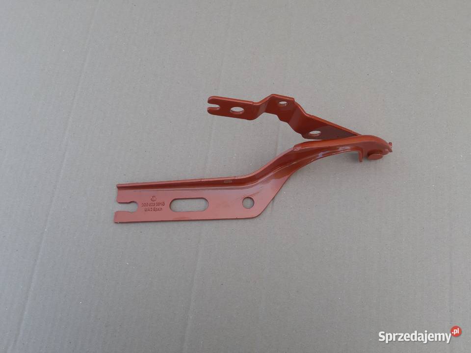 VW POLO 2G ZAWIAS MASKI PRAWY 2G0823301G Trzciel