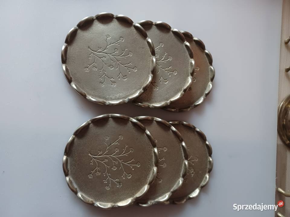 Komplet sześciu pięknych sygnowanych talerzyków Poznań