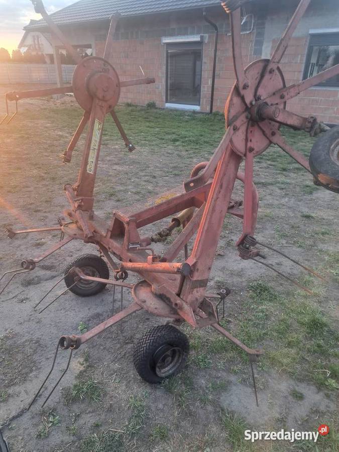 Przetrząsarka do siana przegrabiarka pająk Zgrabiarki i przetrząsacze Ostrów Wielkopolski