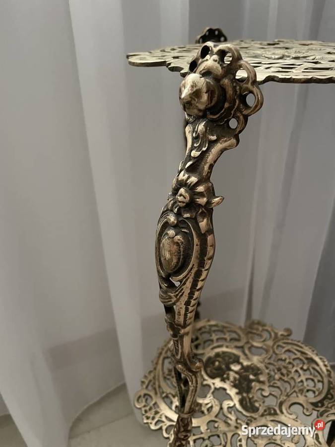 Stary kwietnik mosiężny w stylu secesji