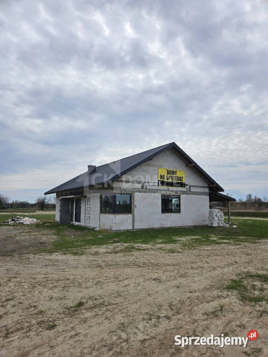 Nowoczesny dom w Rytwianach do własnej aranżacji wolnostojący Rytwiany