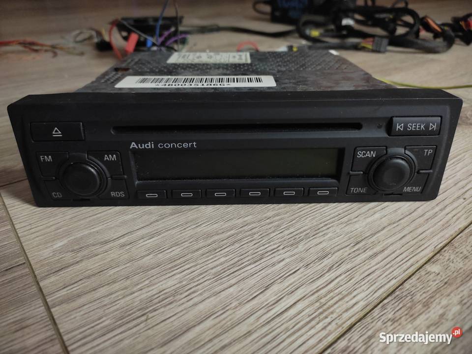 Radio samochodowe Audi Concert CD Audi A6 C5 TT Grundig Jelenia Góra sprzedam