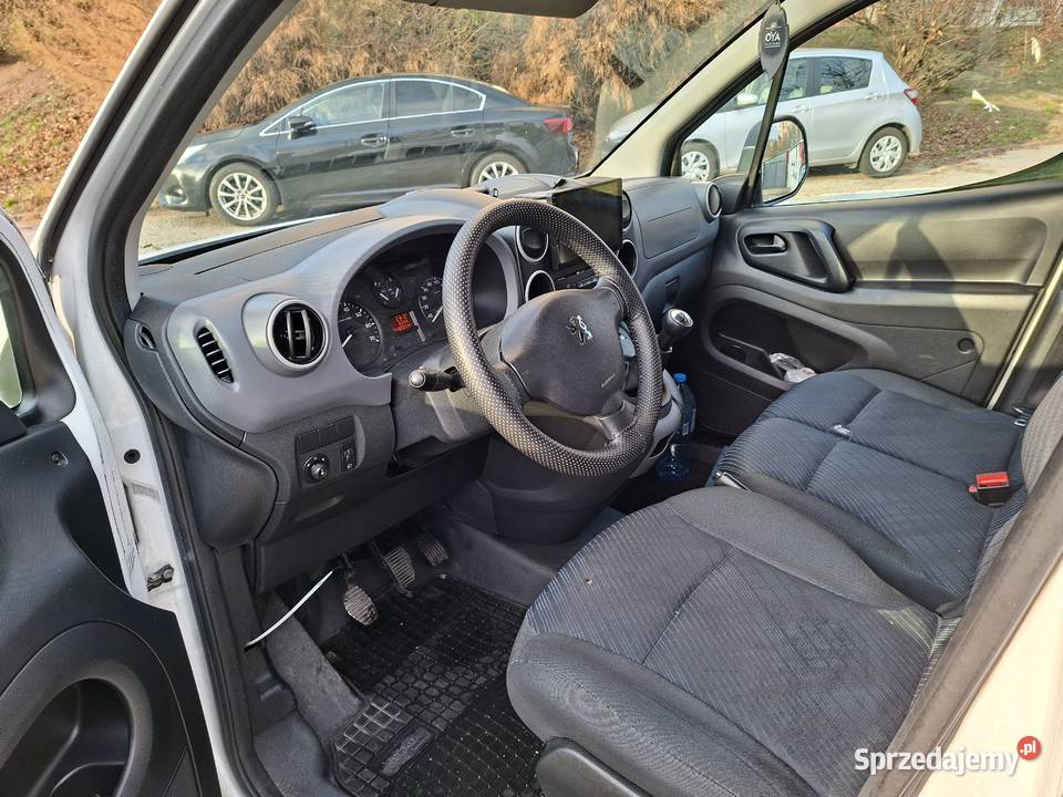 Peugeot Partner 2012 16 HDi 90 Warszawa