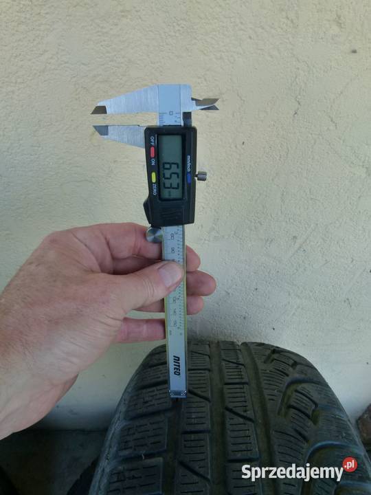 Opony Pirelli Sottozero 21555 R17 zimowe 5565mm 55 lubelskie