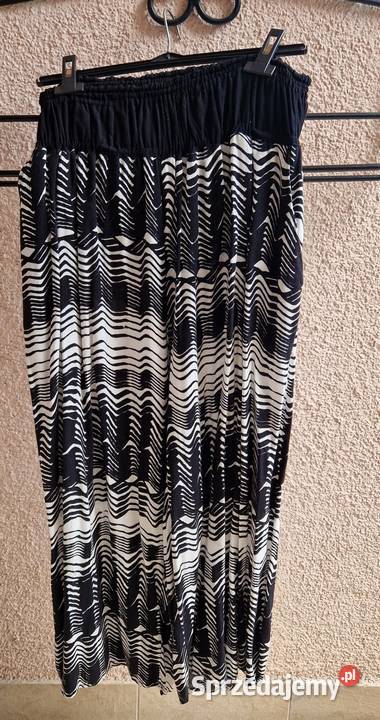 SPODNIE HM szerokie nogawkiczarno biały trykot Spodnie lubelskie Lublin