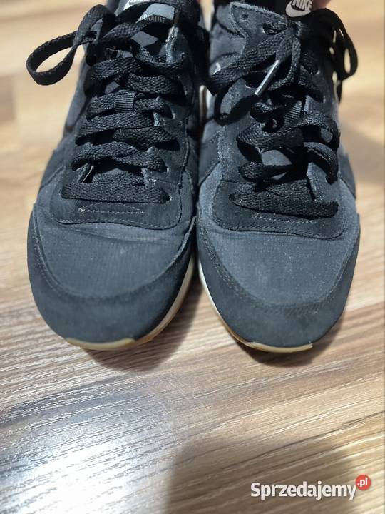 Sneakersy damskie Nike czarny Marki