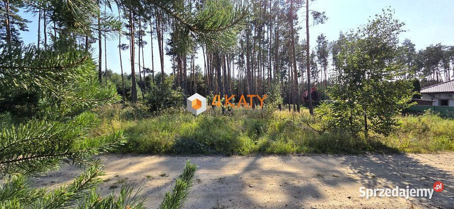 Grunt Zielona Góra 744 metry