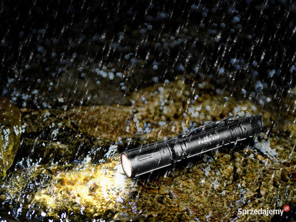 Latarka LED Fenix E20 V20 sprzedam