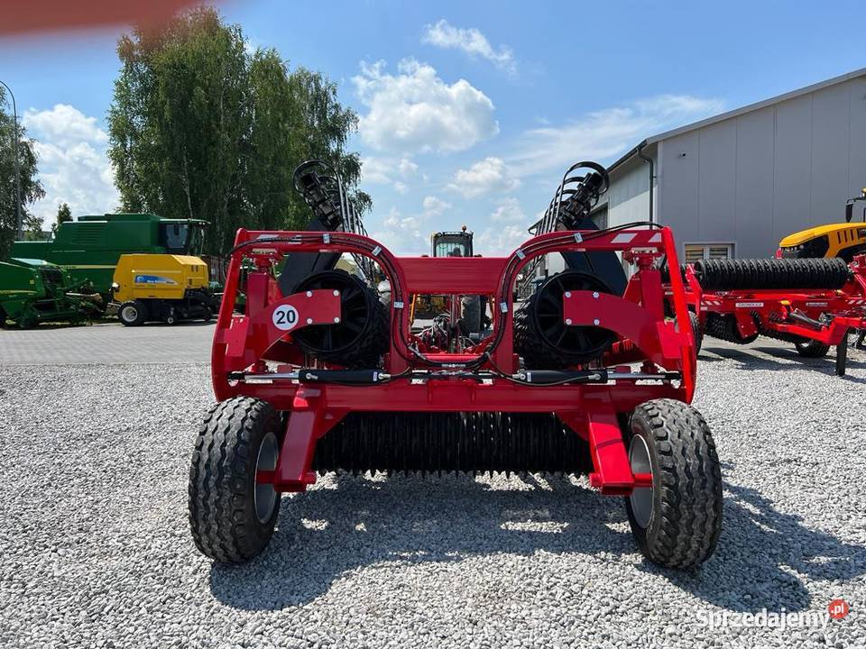 Wał posiewny z włóką AgroFactory Grom 53m fi 530
