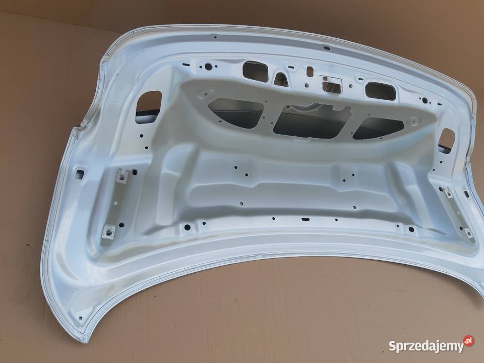 MERCEDES EKLASA W238 COUPE KLAPA BAGAŻNIKA TYŁ Trzciel