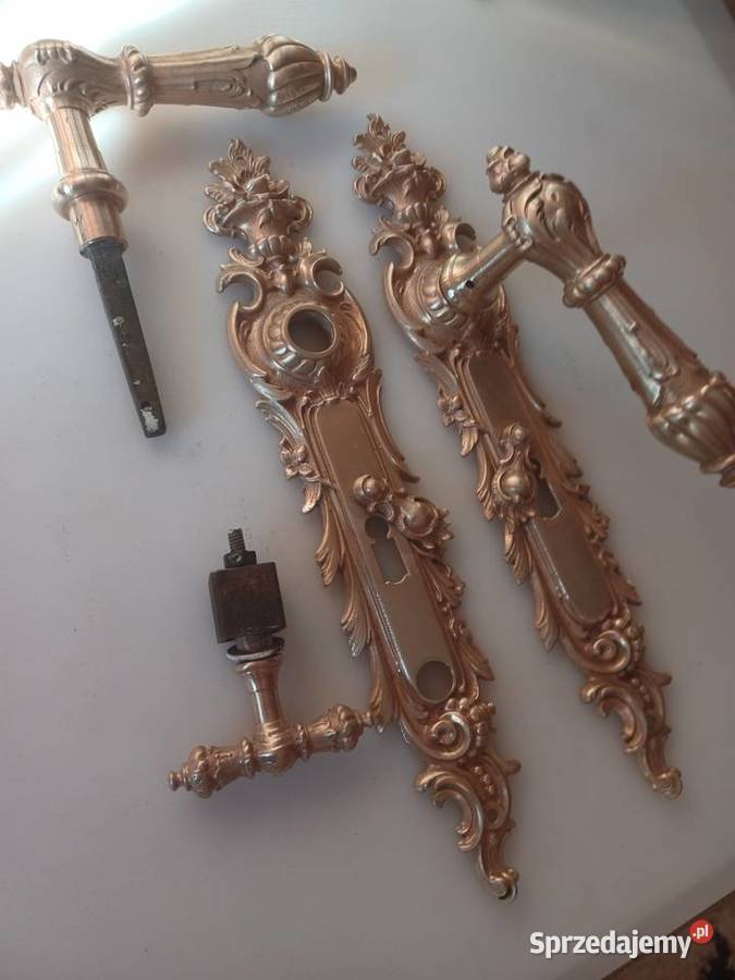 Mosiężne klamki i szyldy pałacowe Poznań