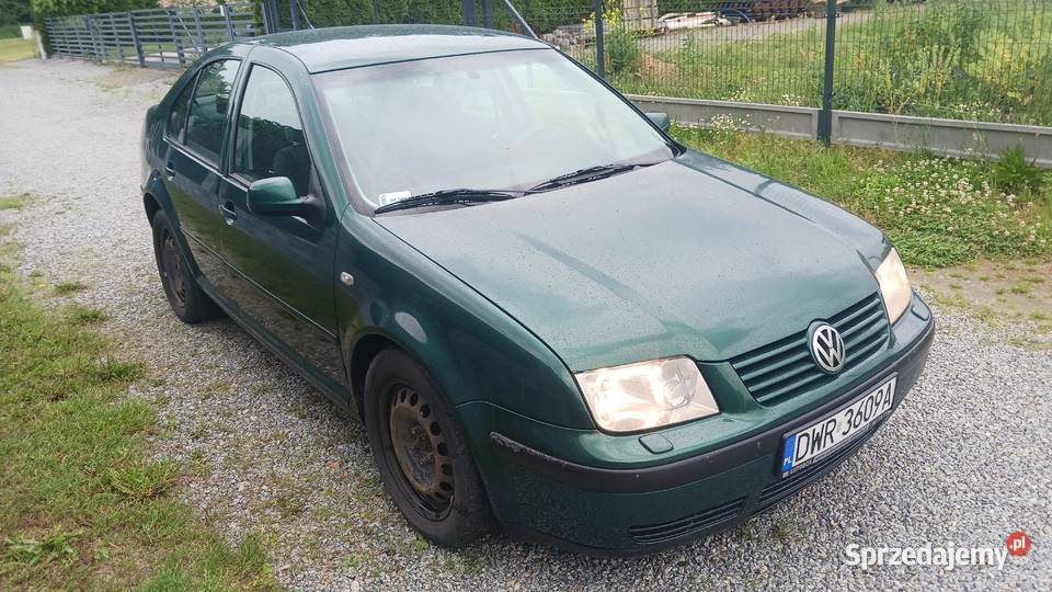 Vw BORA 16 BENZYNA KLIMA Byków