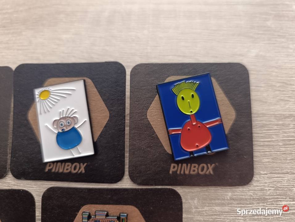 Emaliowane przypinki marki Pinbox sprzedam