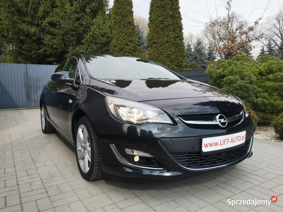 Opel Astra 14 T140 Klimatr Temp Alu17 LIFT Parkt ASR (kontrola trakcji) Astra dolnośląskie