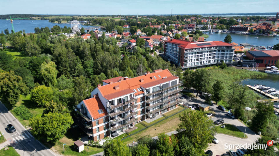 Apartament w Mikołajkach miejsce postojowe w