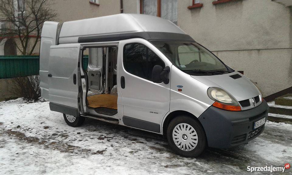 Renault Trafic 05 r drzwi odsuwane Poraj