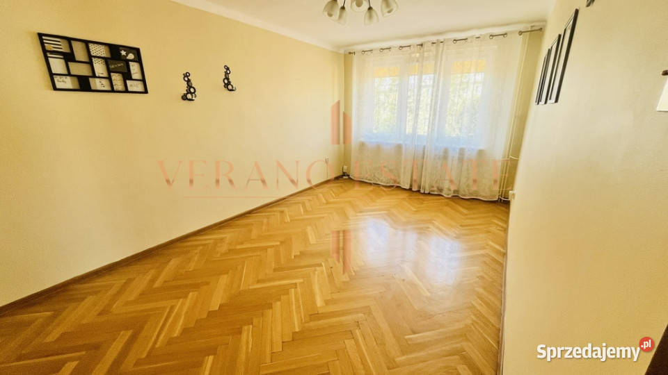CENTRUM CIECHANOWA DO WPROWADZENIA Rok budowy 1975 Ciechanów sprzedam