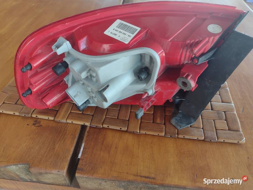 Lampa tylna lewa audi a4b8 Rok produkcji 2010 Lampy tylne Chełm