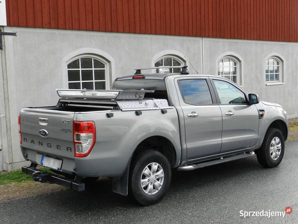 Zabudowa Ford Ranger pokrywa orurowanie części blacharskie Pasłęk