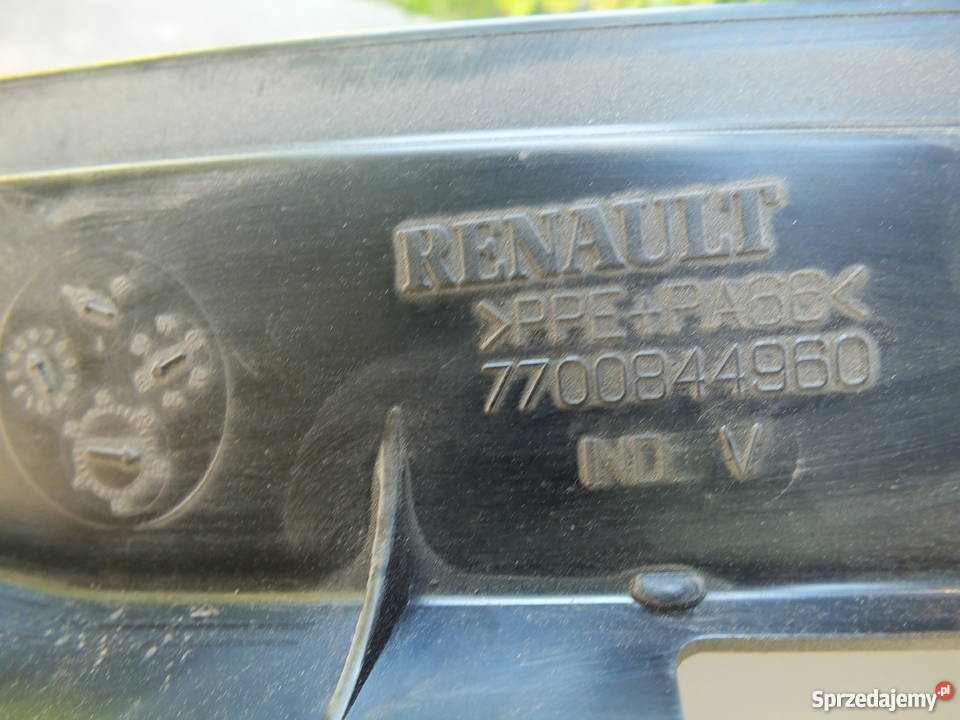 Błotniki Renaul senni Leszno sprzedam