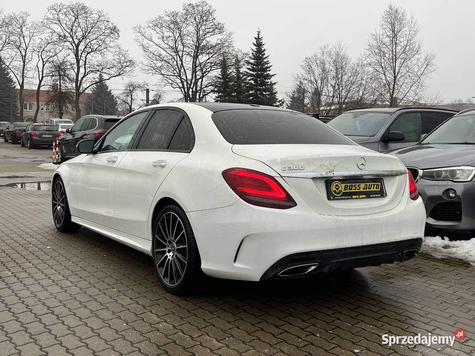MercedesBenz C 300 2019 Warszawa