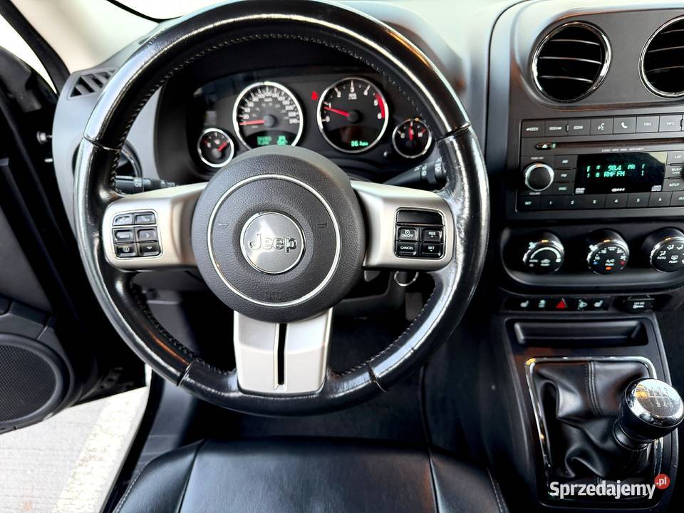 JEEP PATRIOT LIMITED 2010r 22CRD 163 4X4 czarny Patriot Elbląg