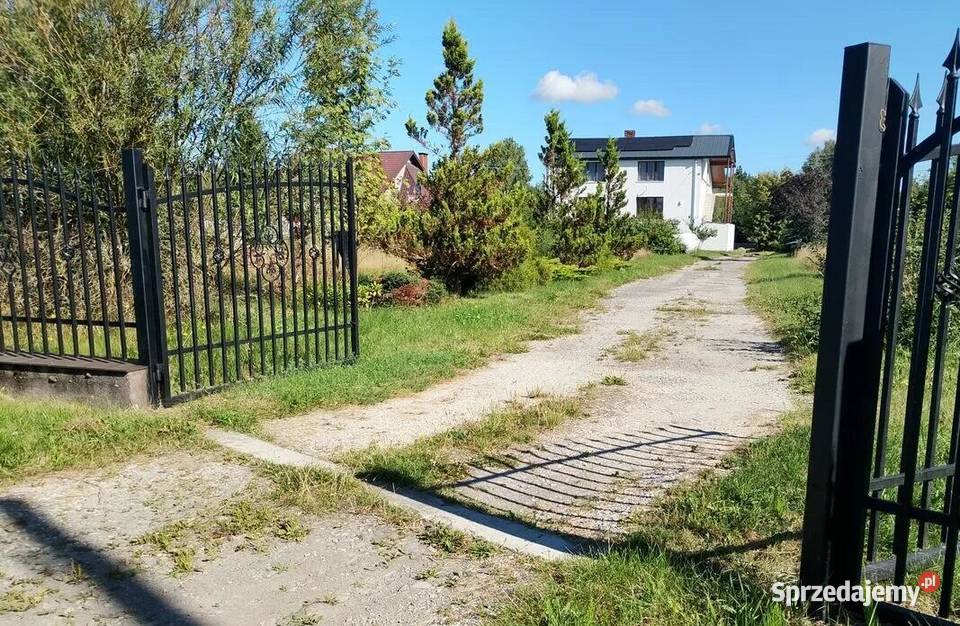 Dom wolnostojący na działce 1500m2 gmRusinów pow Rusinów sprzedam