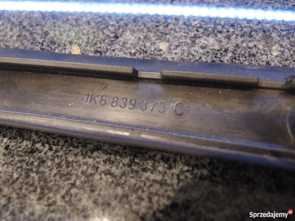 LISTWA DRZWI TYLNA LEWA VW GOLF V 5 1K6839373C Wągrowiec