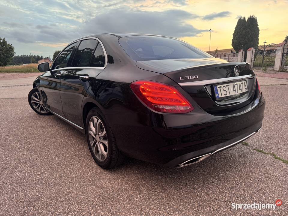 Mercedes c300 w205 4matic 20 benzyna Starachowice