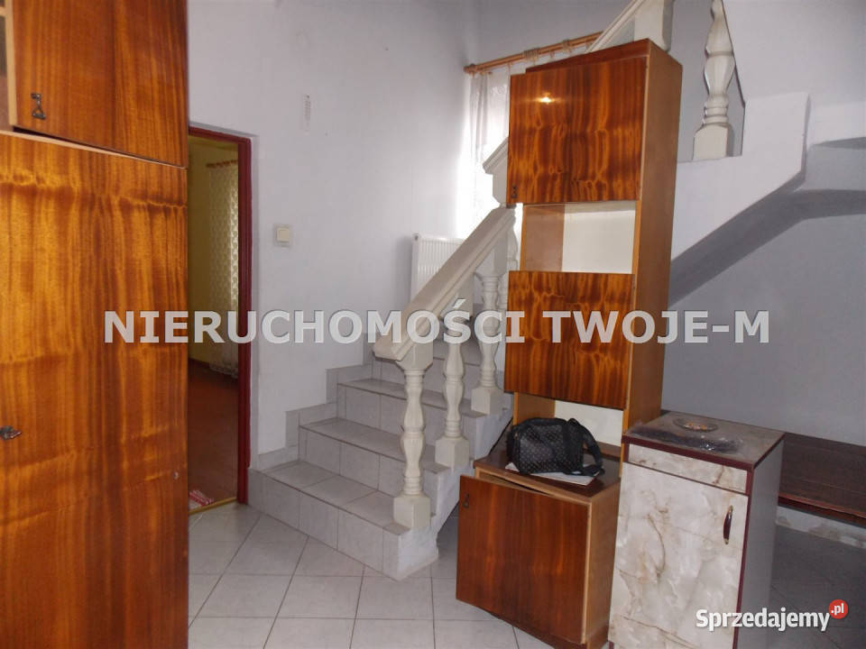 Dom Ostrowiec Świętokrzyski 64m2 1 piętro sprzedam